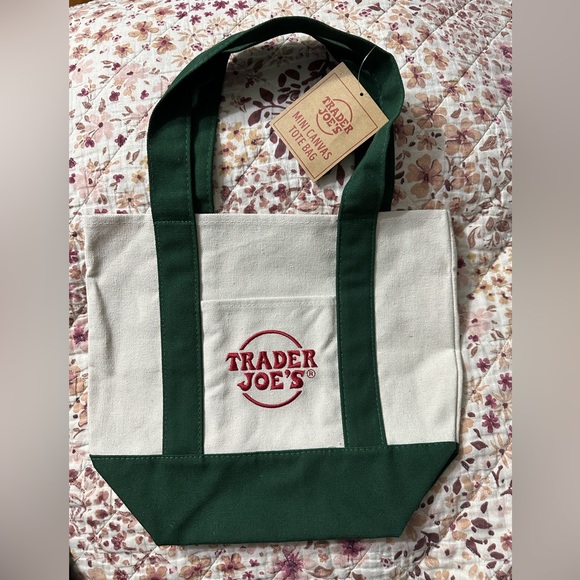 Trader Joe’s Mini Bag - green - Picture 1 of 1